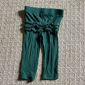 Kate Quinn ruffle butt bamboo leggings 12-18 months